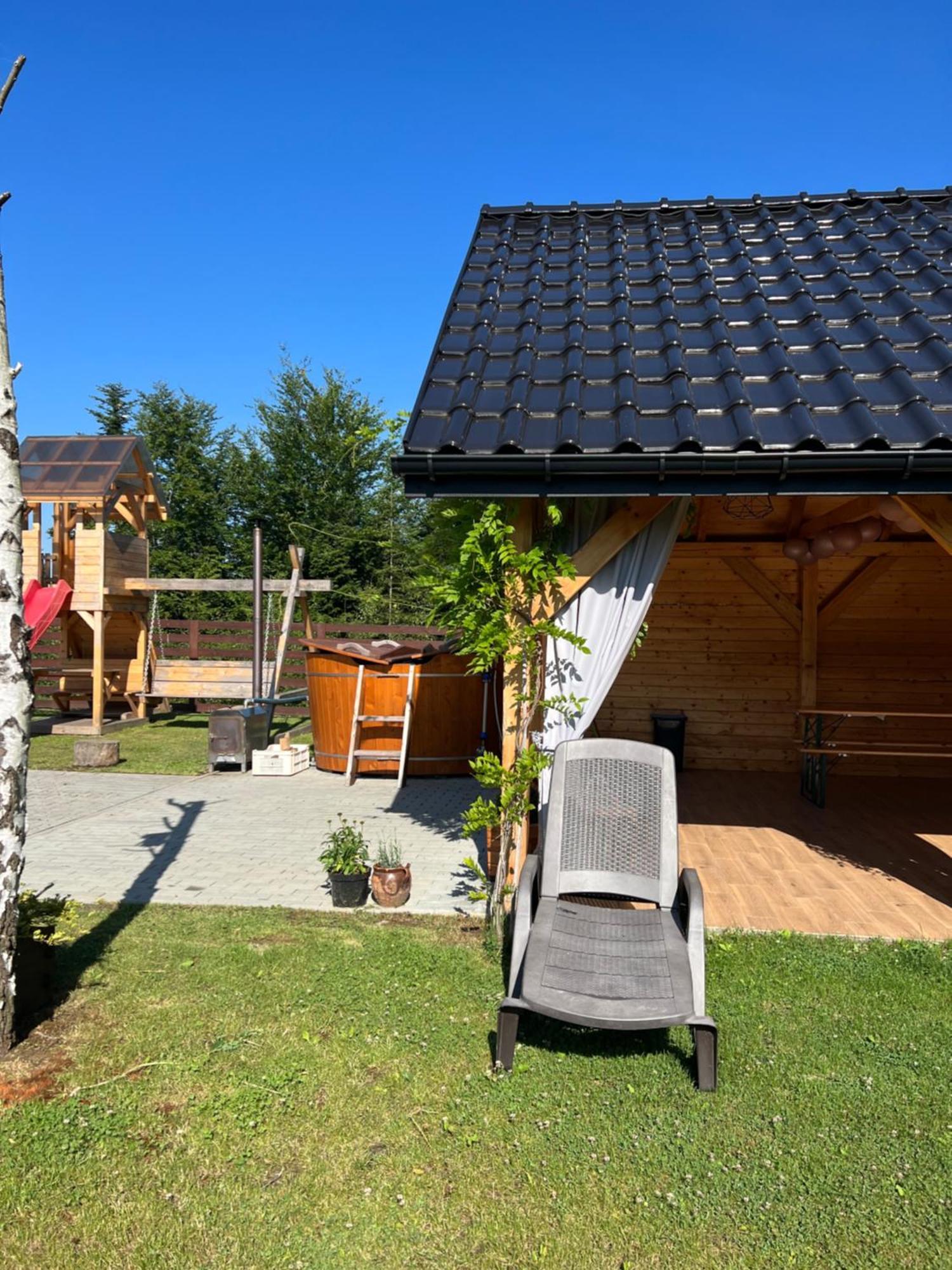 Dom Na Borowkowym Wzgorzu Daire Palesnica Dış mekan fotoğraf